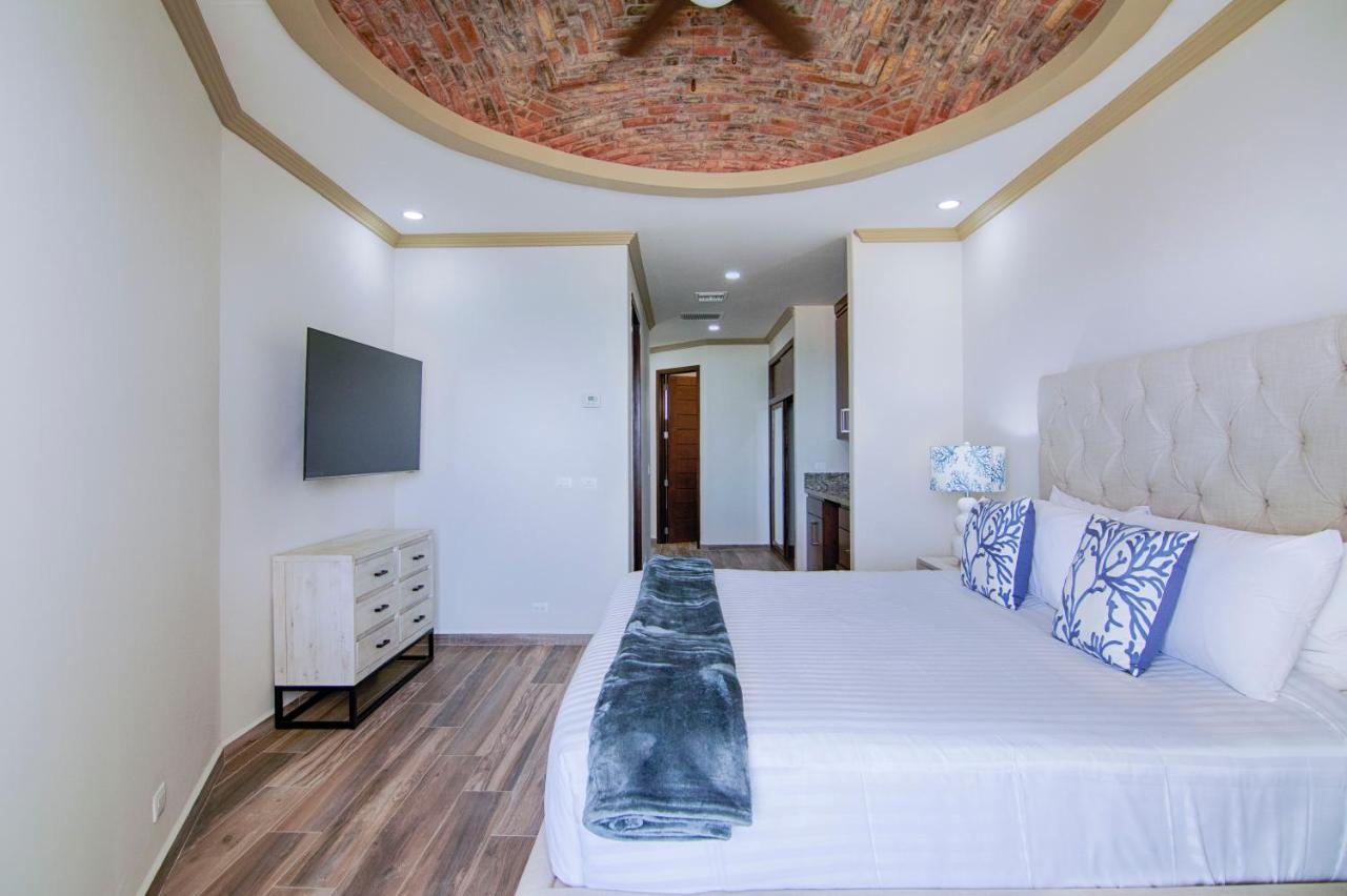 Esmeralda Beach Resort ปูแอร์โตเปญาสโก ภายนอก รูปภาพ