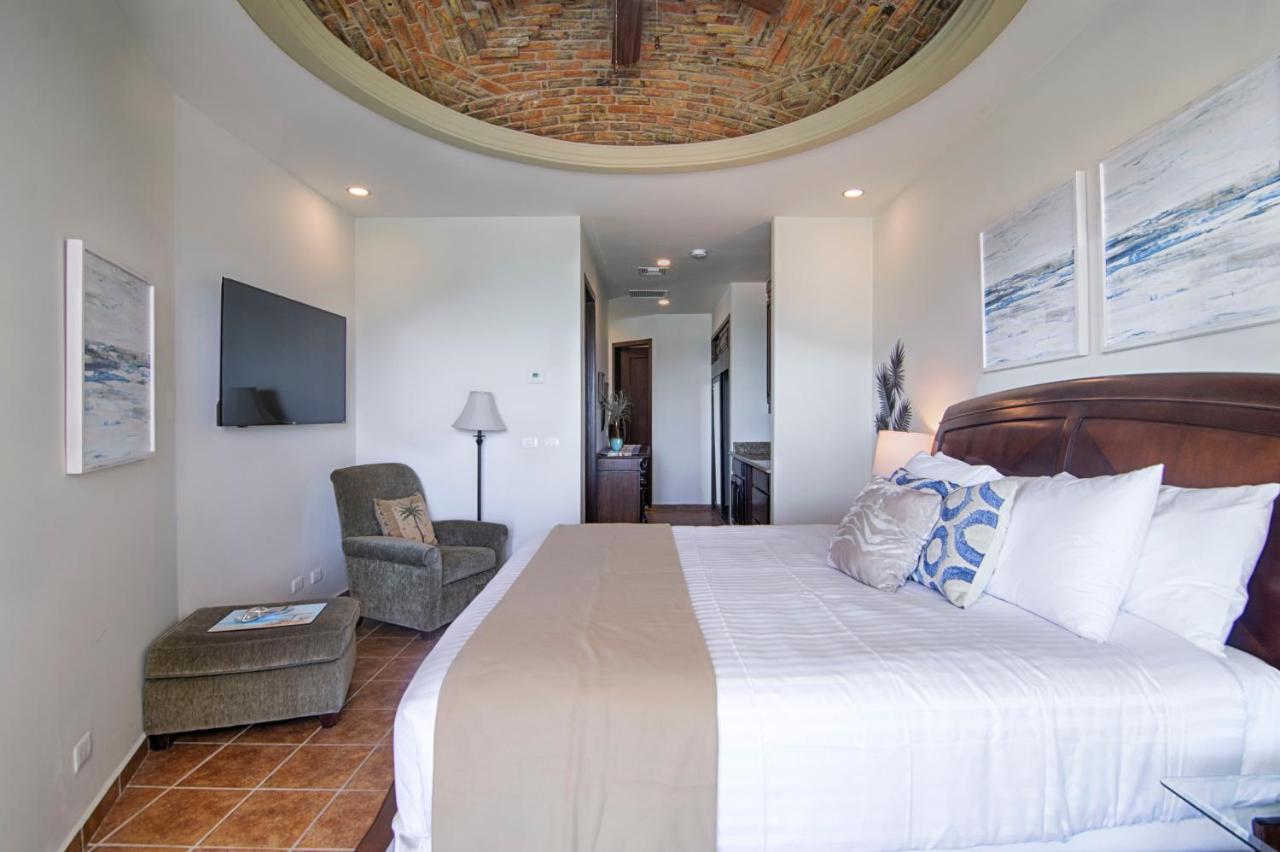 Esmeralda Beach Resort ปูแอร์โตเปญาสโก ภายนอก รูปภาพ