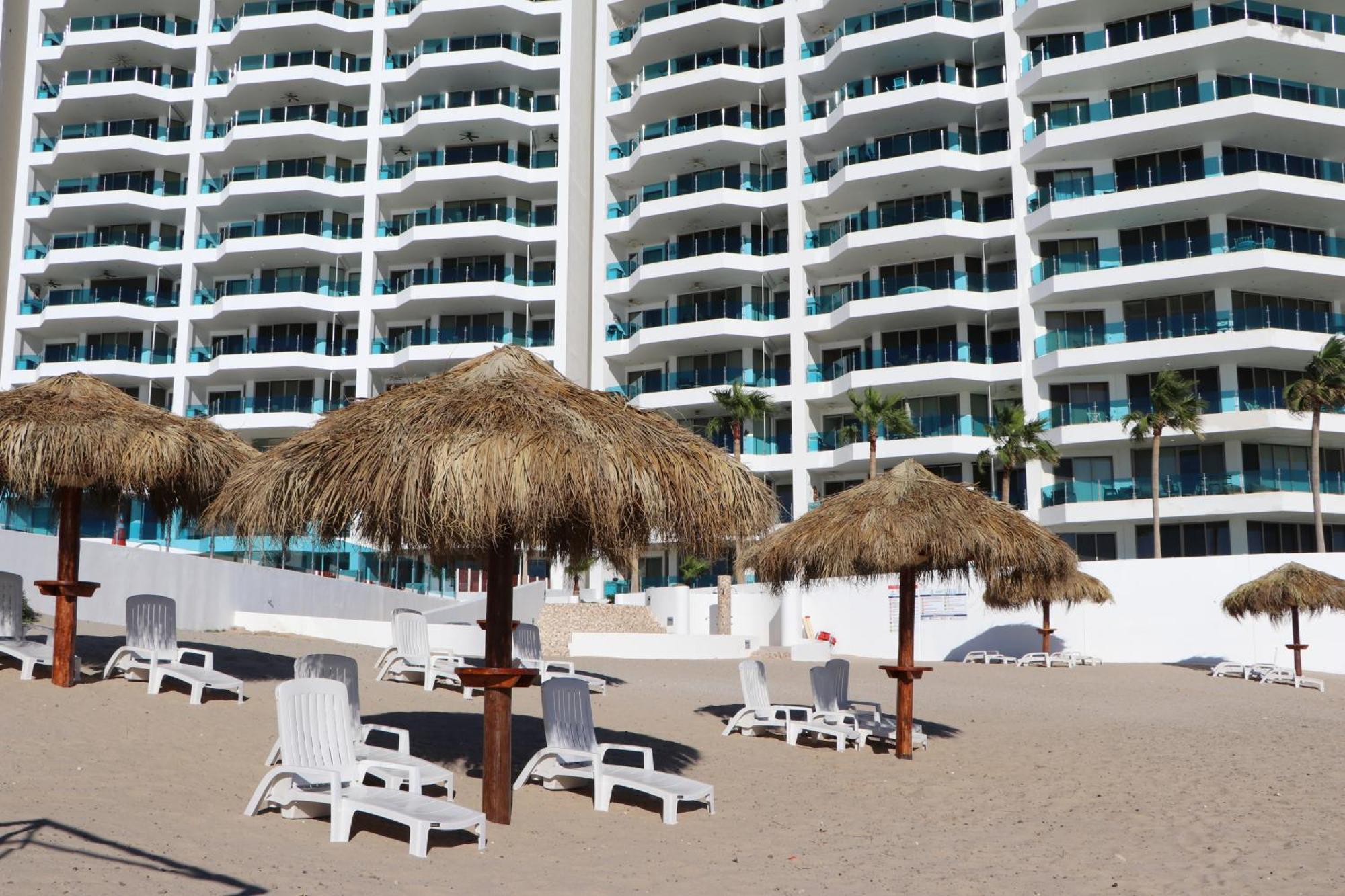 Esmeralda Beach Resort ปูแอร์โตเปญาสโก ภายนอก รูปภาพ